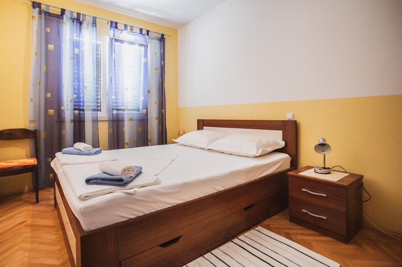 Comfort Sea View Apartment Dugi Rat Eksteriør bilde