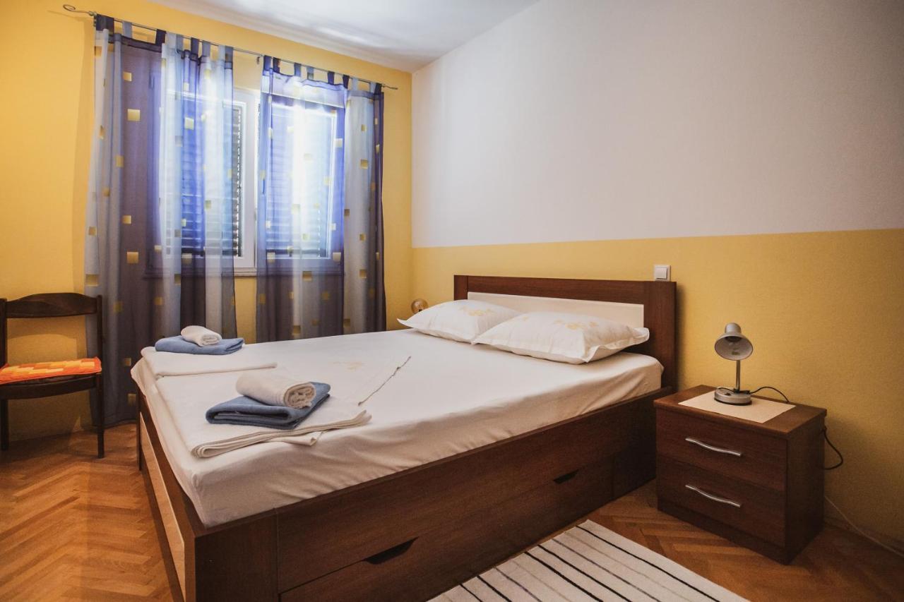 Comfort Sea View Apartment Dugi Rat Eksteriør bilde